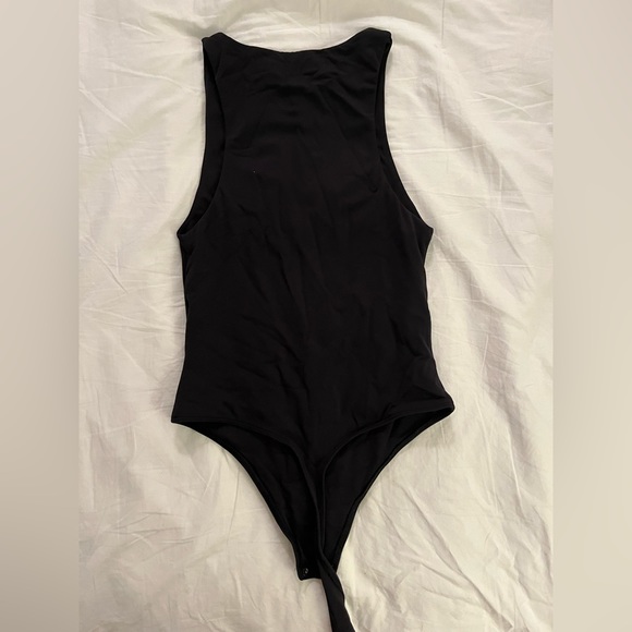 Babaton Contour 90s Bodysuit - Picture 2 of 3